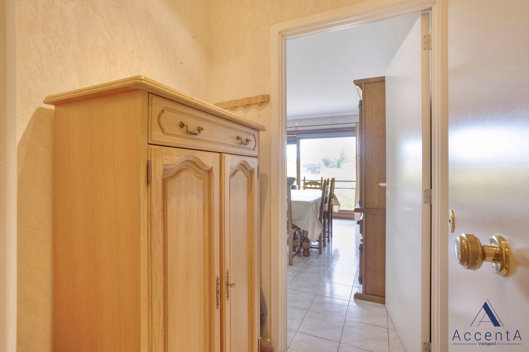 Instapklaar 1-slaapkamerappartement met terras  foto 5