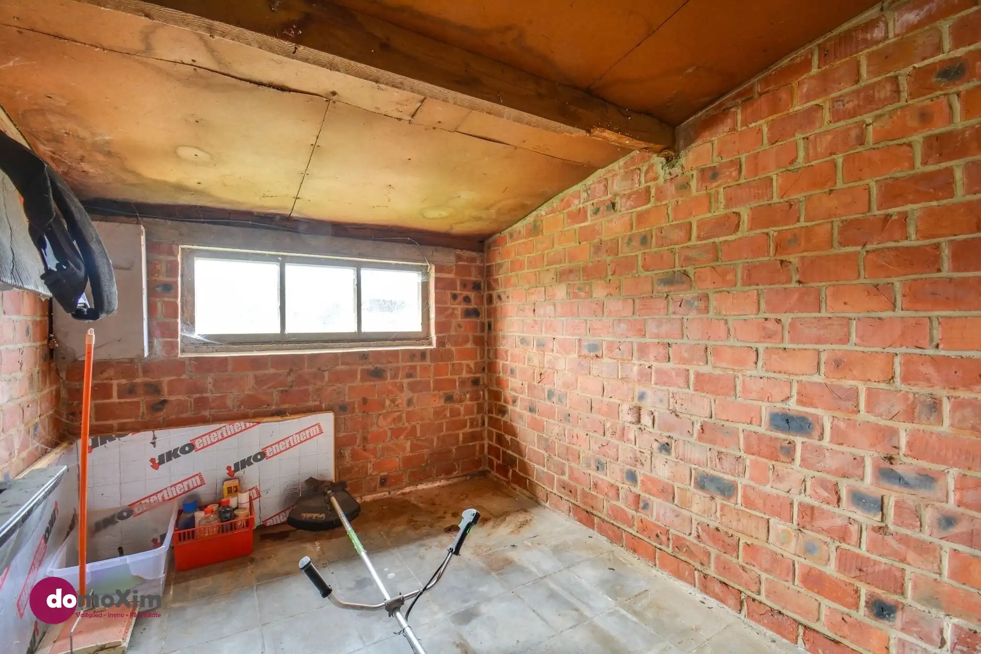 Te renoveren woning met garage in Boortmeerbeek foto 17