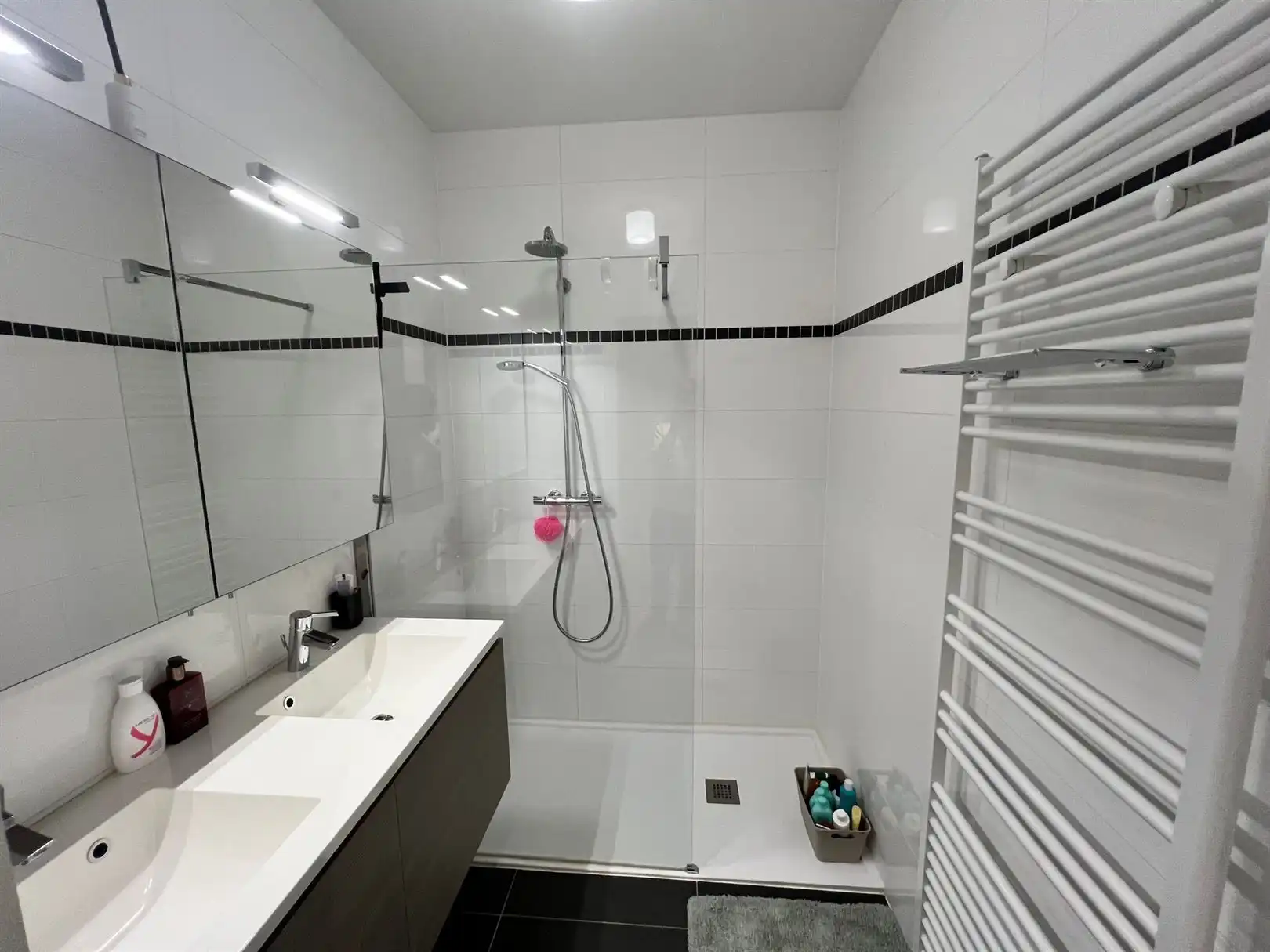 Prachtig zuidgericht appartement met 2 slaapkamers foto 6