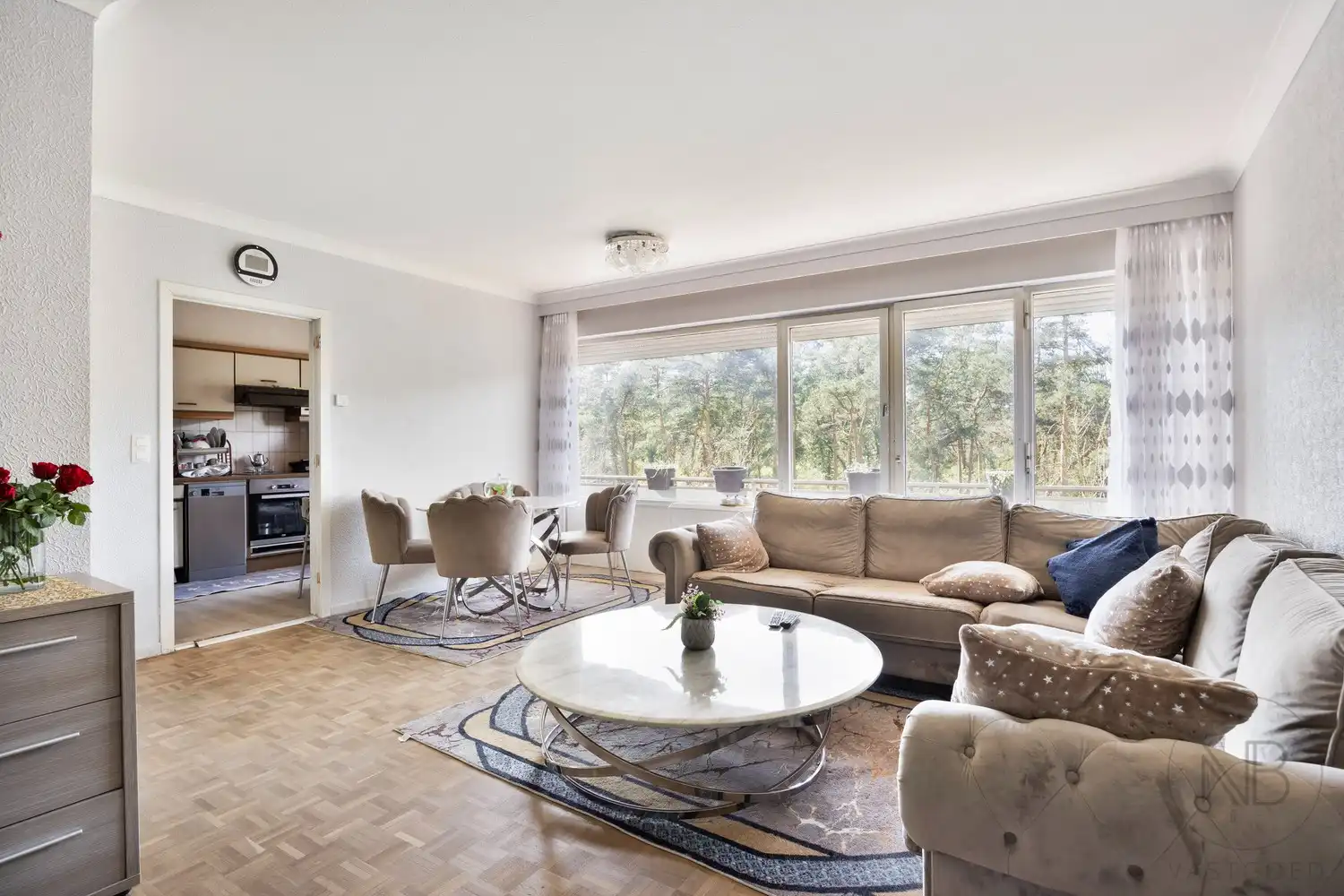 ZONNEWEELDE GENK 2 slaapkamer appartement met extra berging en garage foto 6