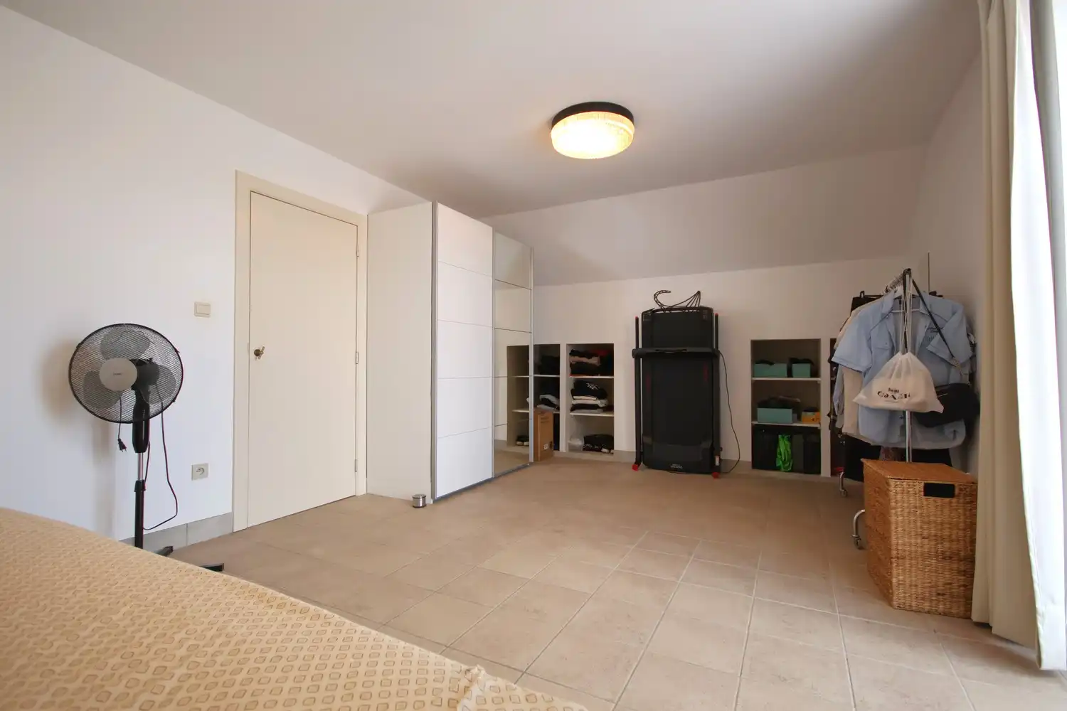 Rustig gelegen appartement met 2 slaapkamers en terras foto 19