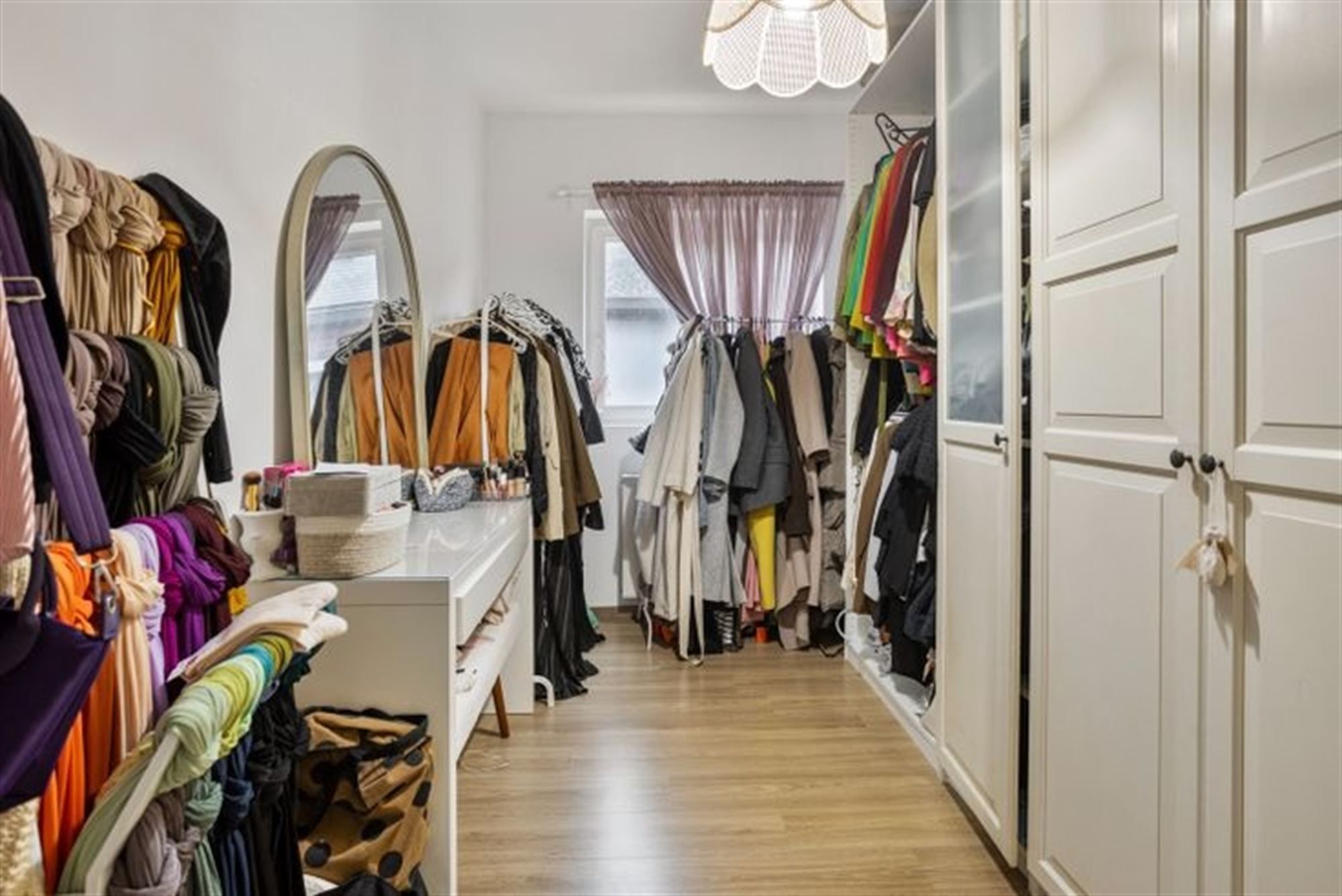 Instapklaar appartement met 2 slaapkamers en groot terras.  foto 13