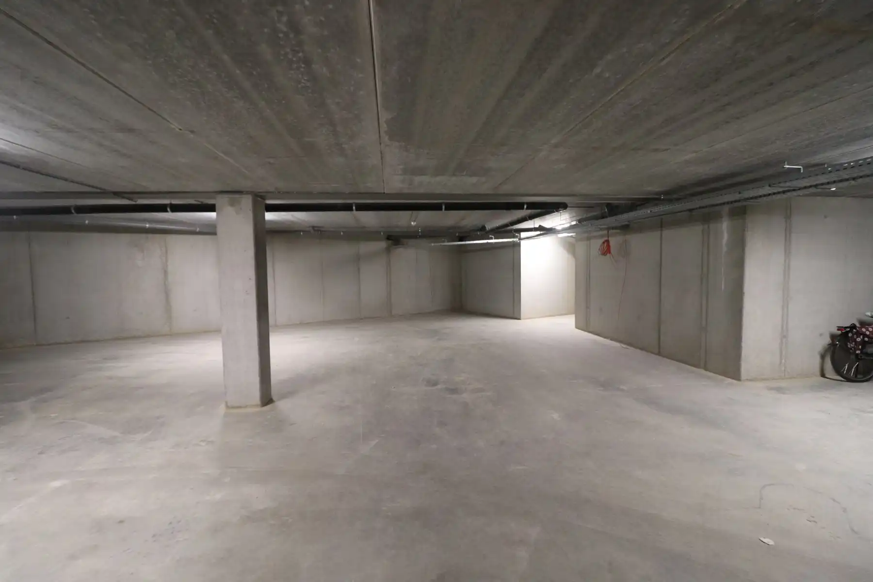 Ruim appartement van 122 m² met 2 slaapkamers, 2 terrassen, autostaanplaats en kelderberging. foto 18