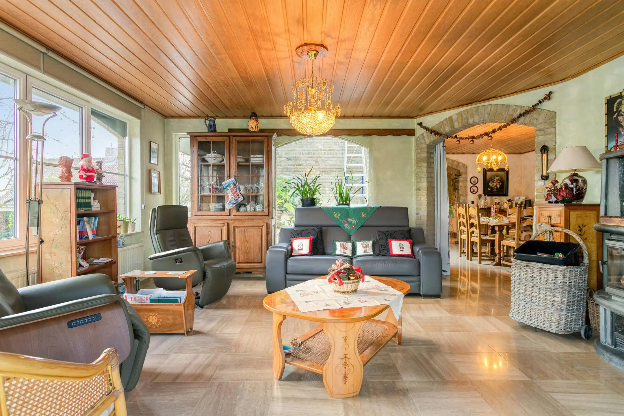 Alleenstaande villa met 3 slaapkamers in Ronse te koop foto 3