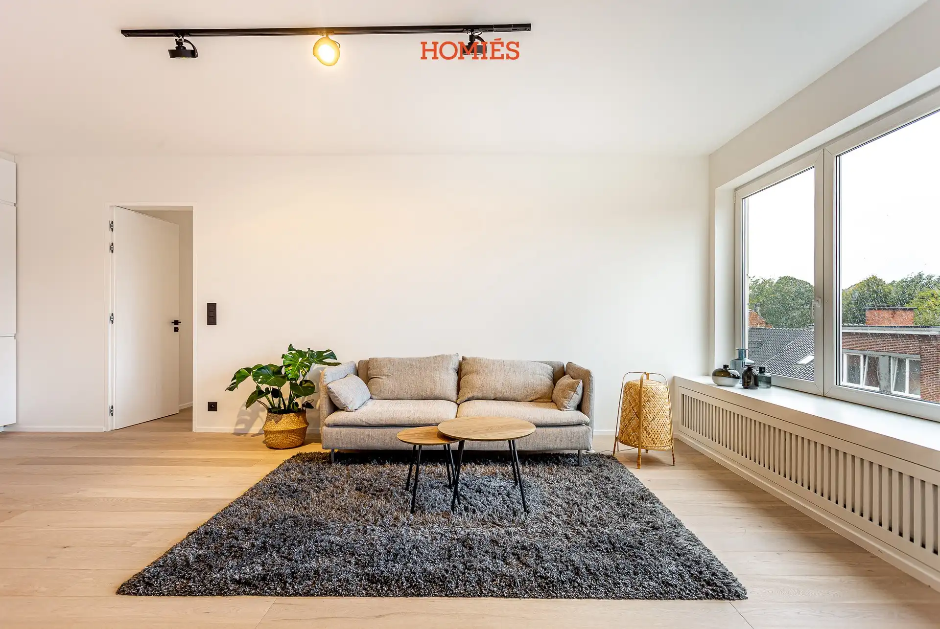2-slaapkamerappartement met terras en autostaanplaats foto {{pictureIndex}}