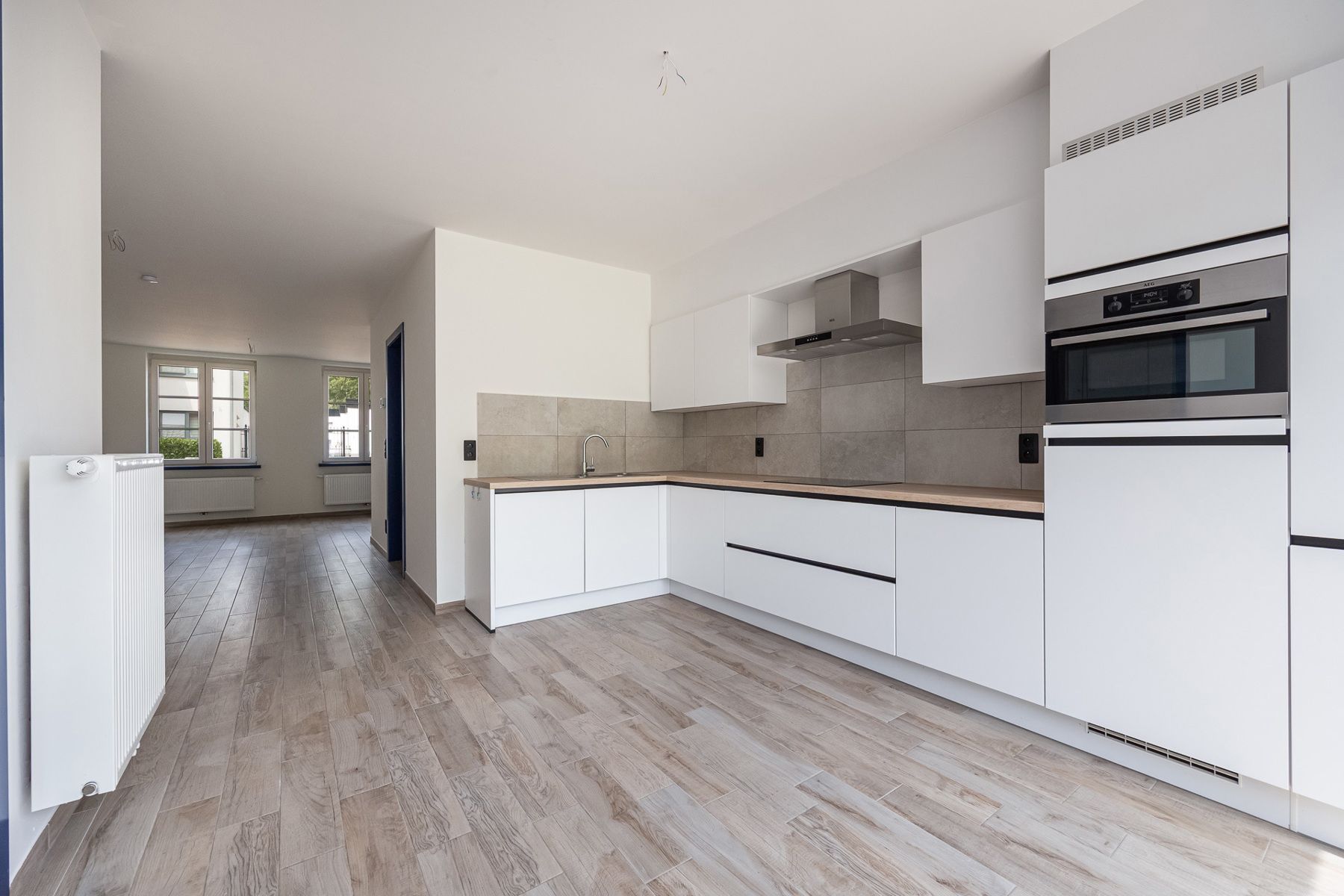 Ruime energiezuinige woning met 4 slaapkamers en zuid georiënteerde tuin.  foto 8