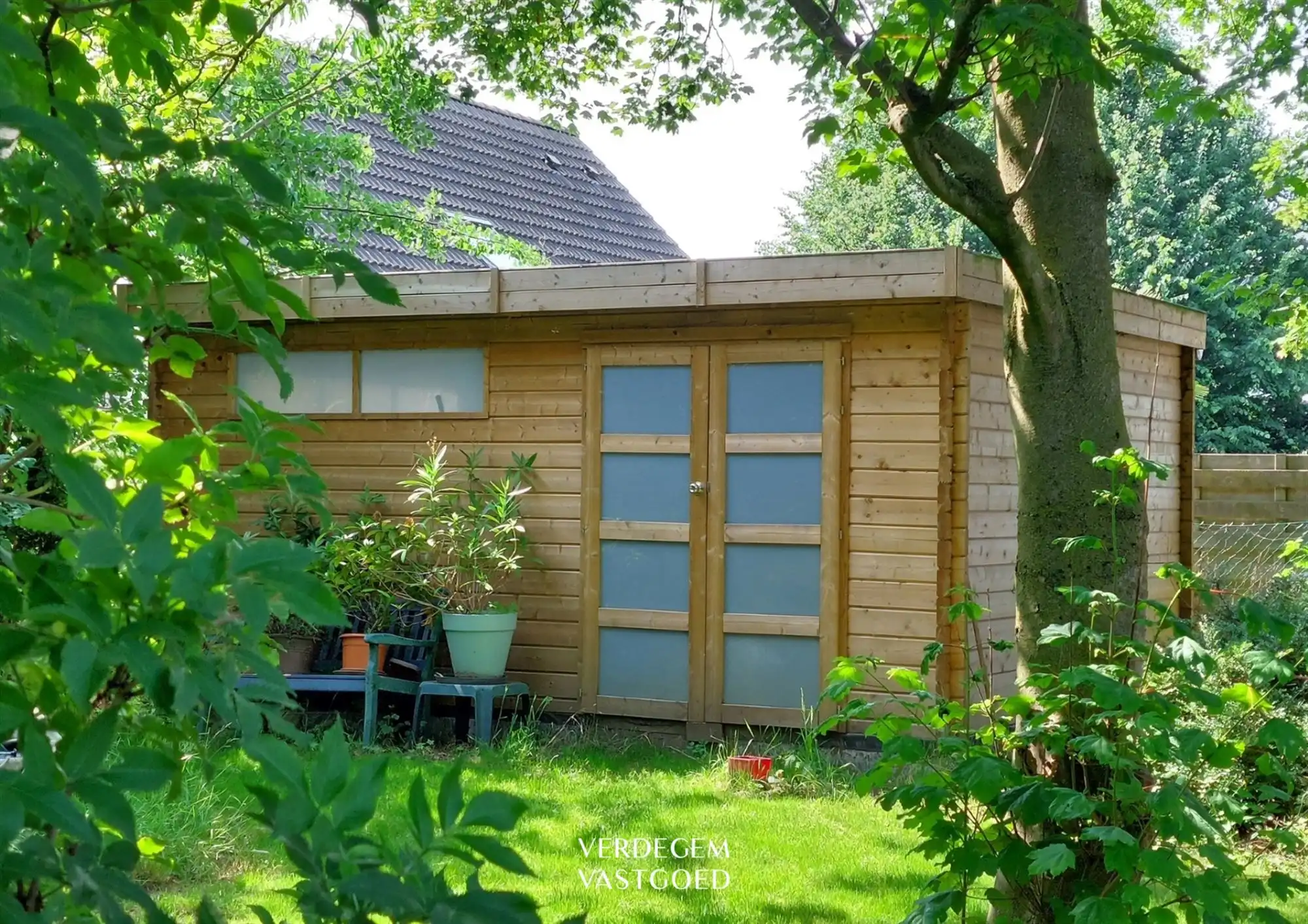 Rustig gelegen hoevewoning met volwassen tuin foto 13