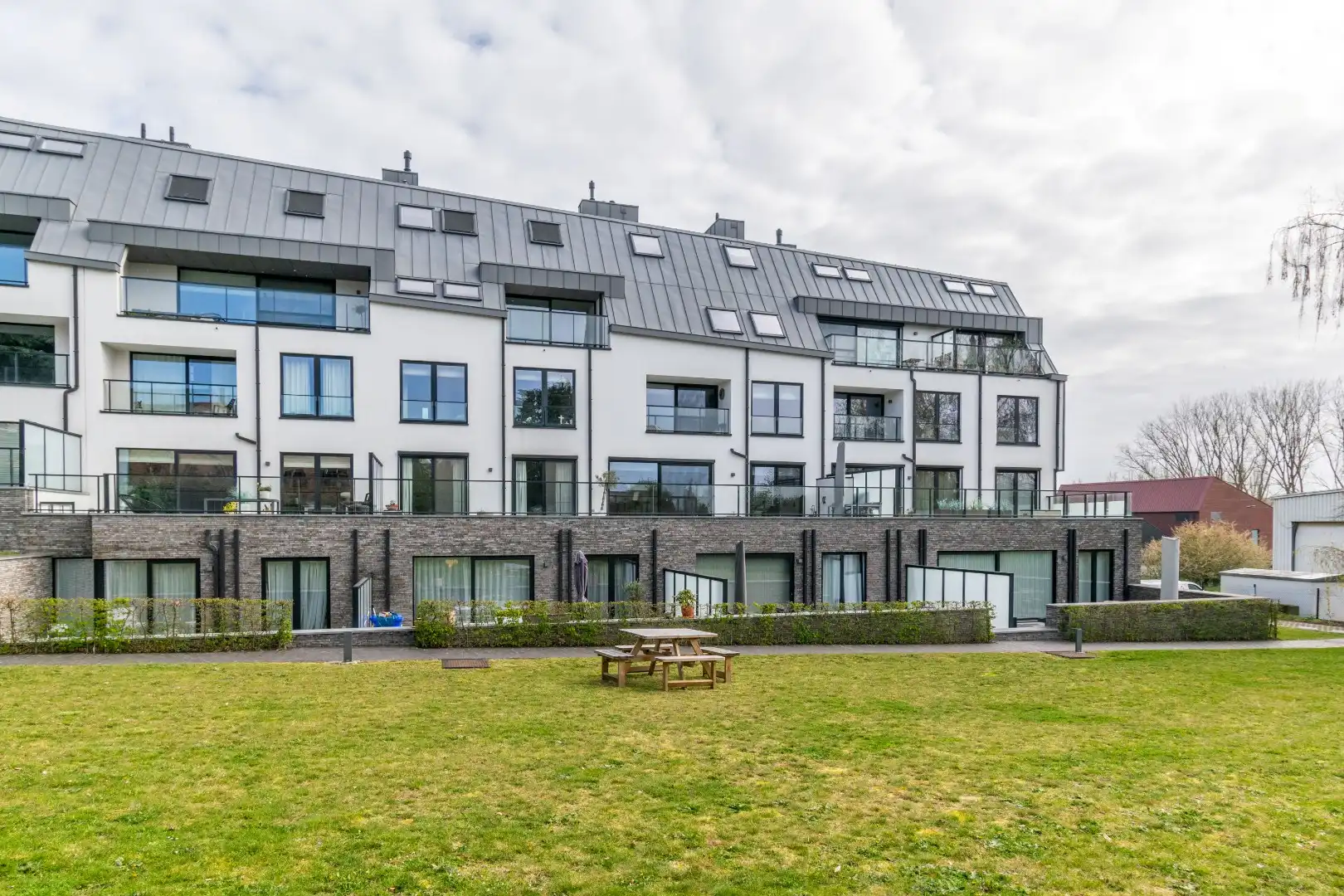 RECENT APP MET 3 SLAAPKAMERS + 2 STAANPLAATSEN! foto 27