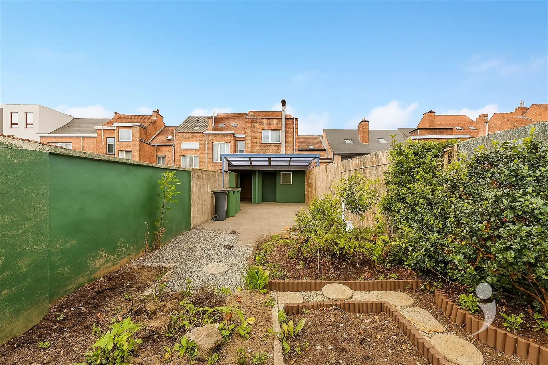 Zeer ruime woning aan de Becker-Remyplein! foto 7