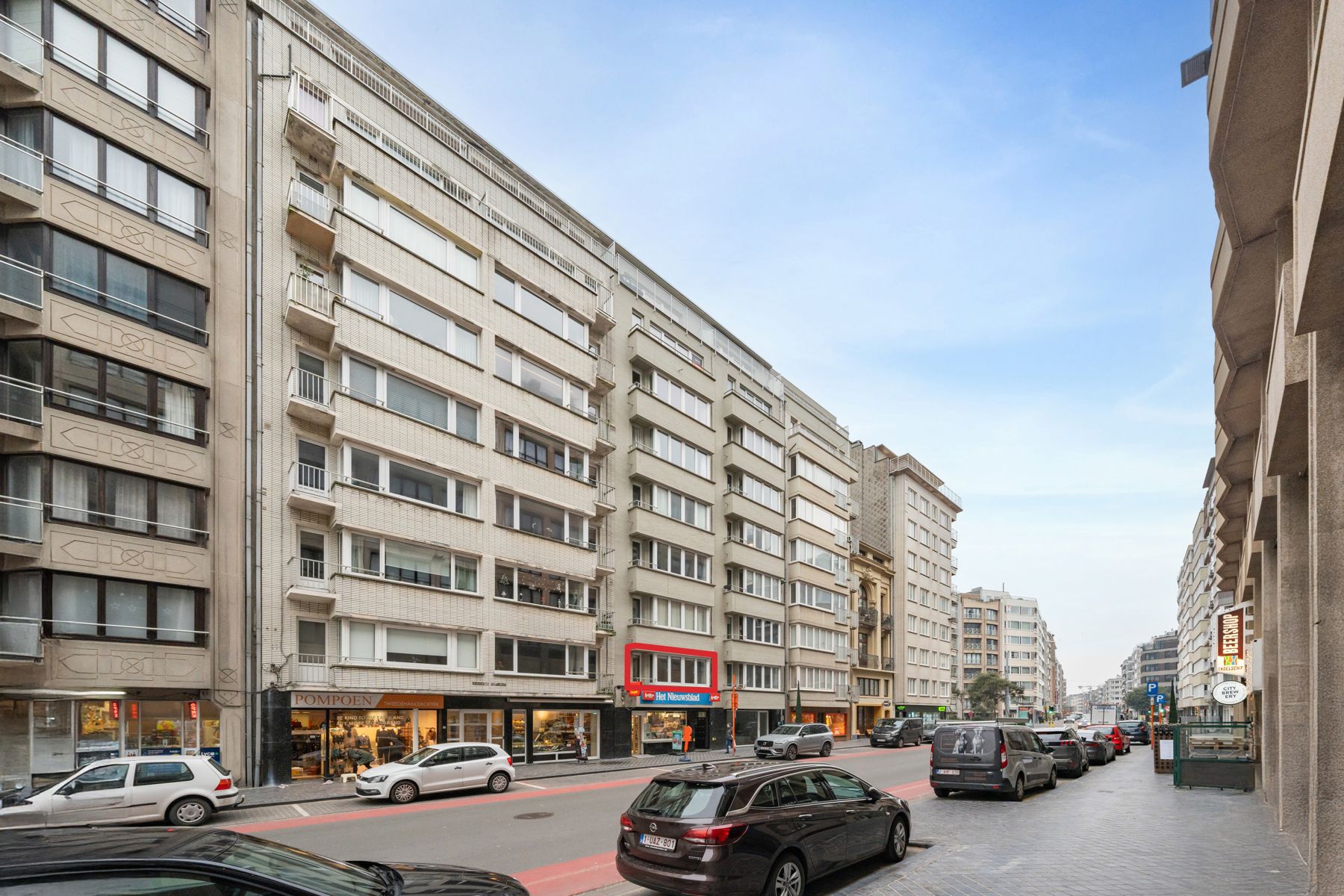 Instapklaar appartement op TOP-locatie foto {{pictureIndex}}