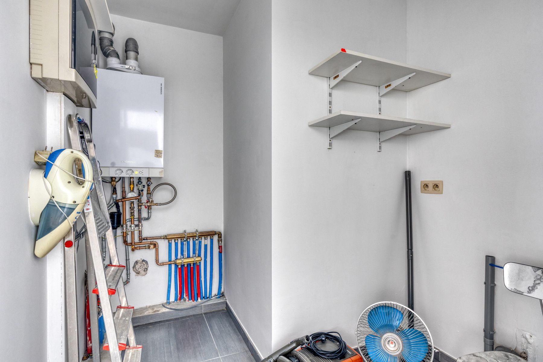 Goed onderhouden appartement op eerste verdieping met garage foto 5