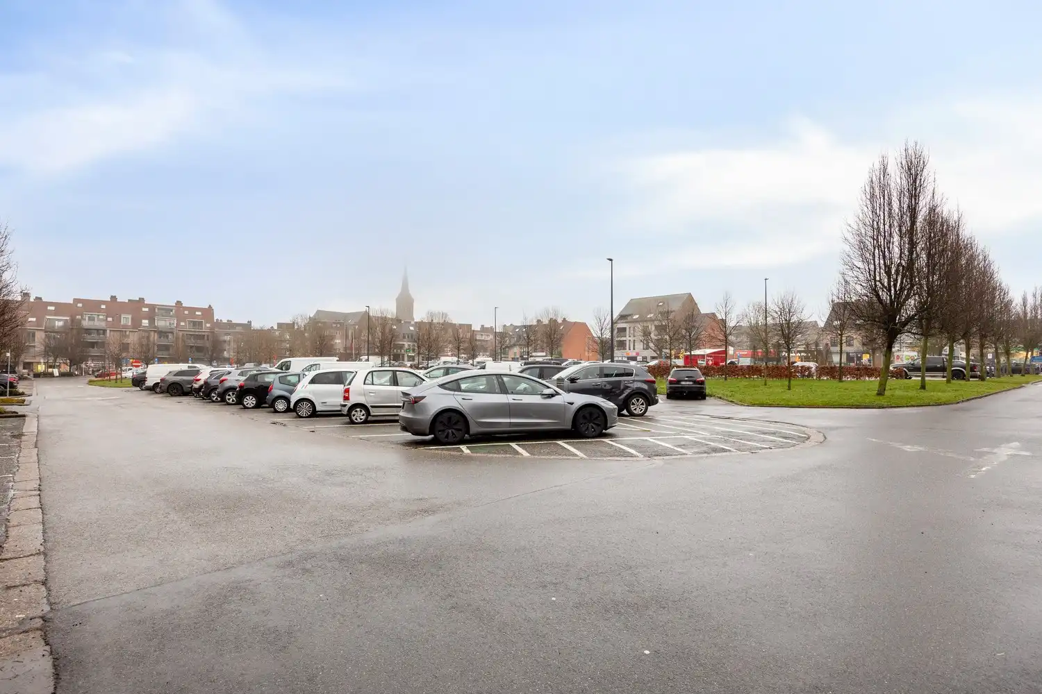 Instapklaar appartement met 2 slaapkamers en garage in het centrum van Lanaken! foto 25