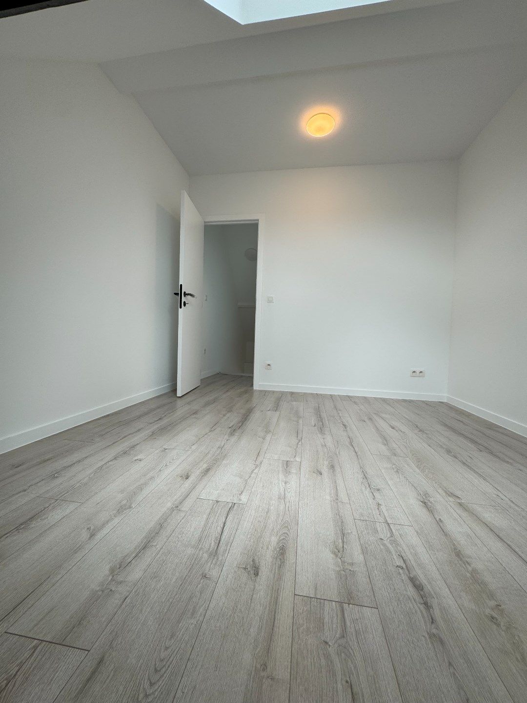 Instapklare, totaal gerenoveerde woning in Grimbergen – EPC A, zonnepanelen, warmtepomp! foto 24