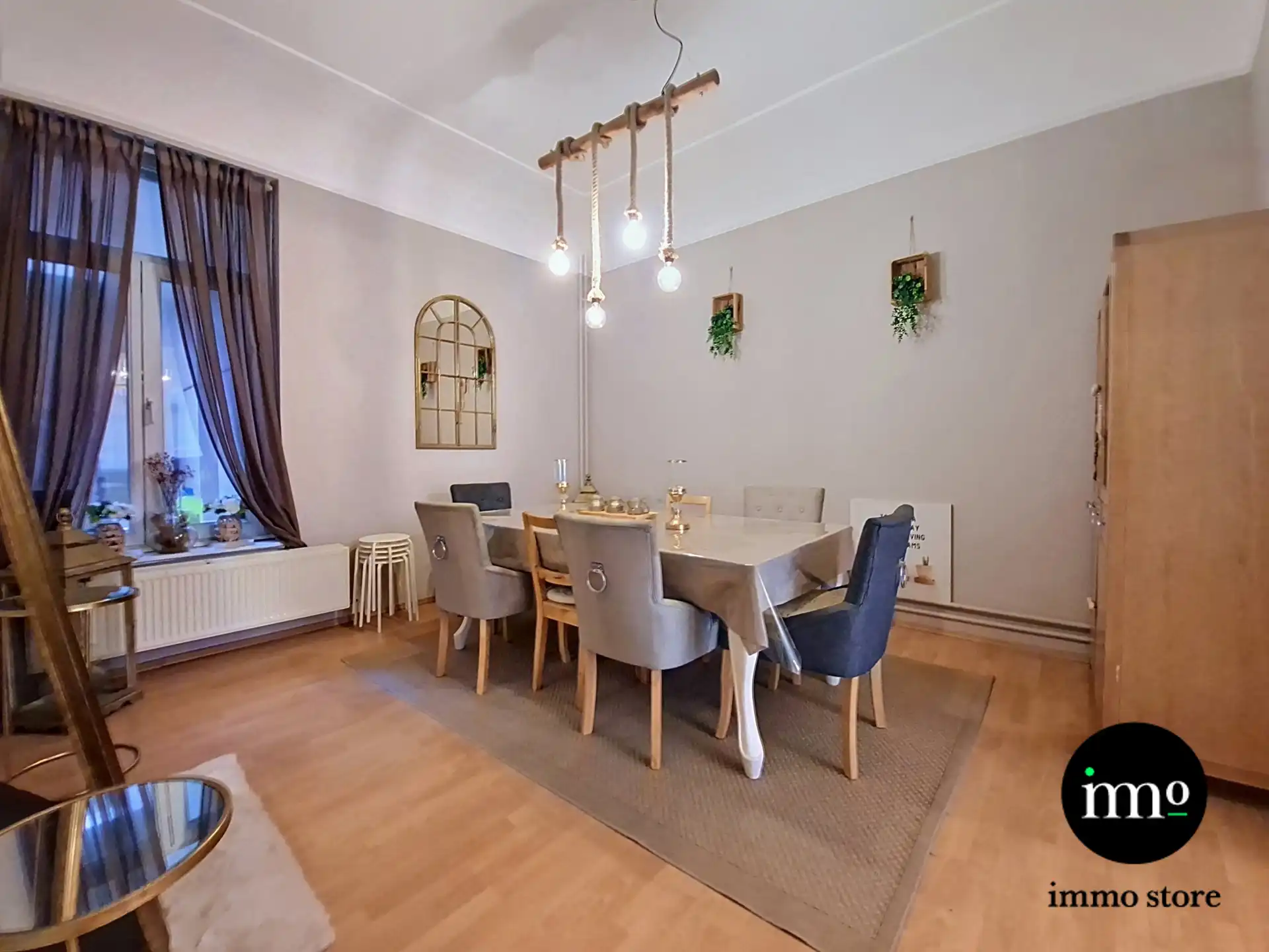 Ruime woning met 4 slpk en veel potentieel foto 7