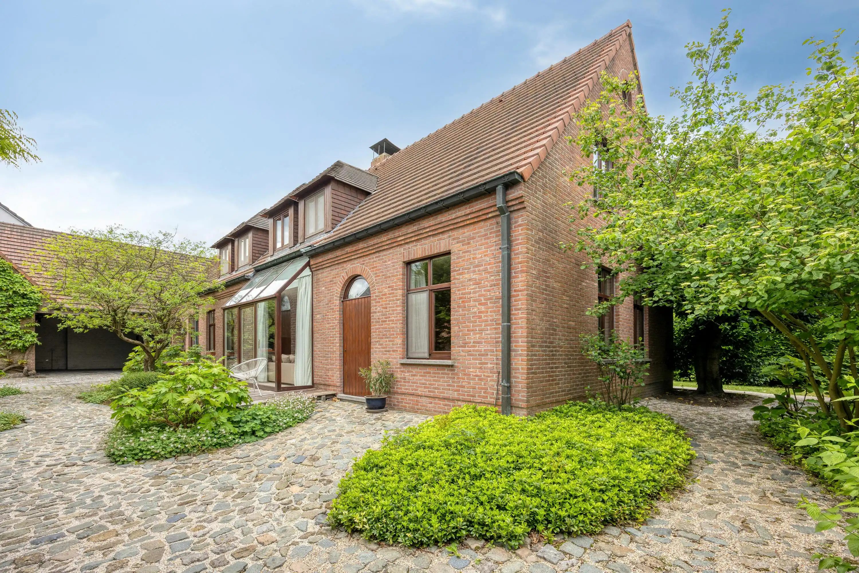 Prachtig Landhuis (326m²) met Bijgebouwen tussen Brussel en Dendermonde foto 6