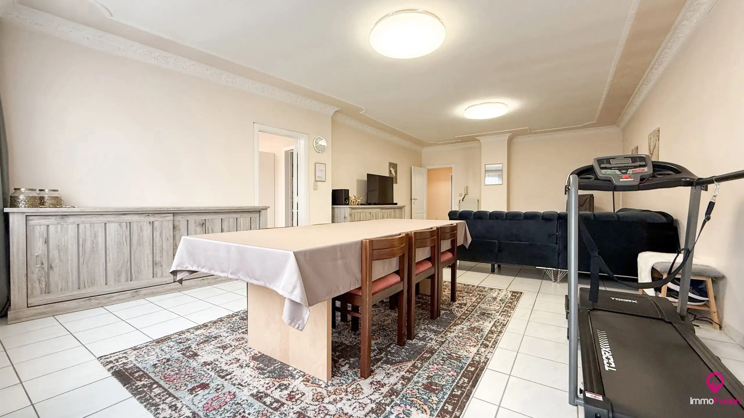 Handelspand met woonst op zeer goede commerciele ligging! foto 15