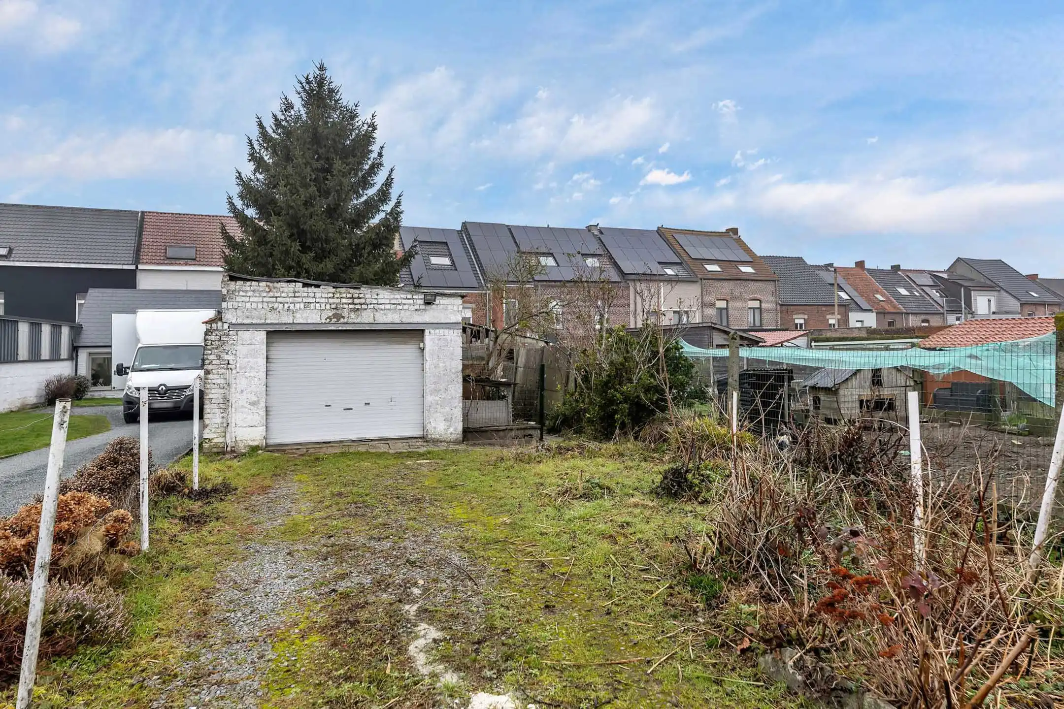 Charmante rijwoning met tuin en garage foto 20