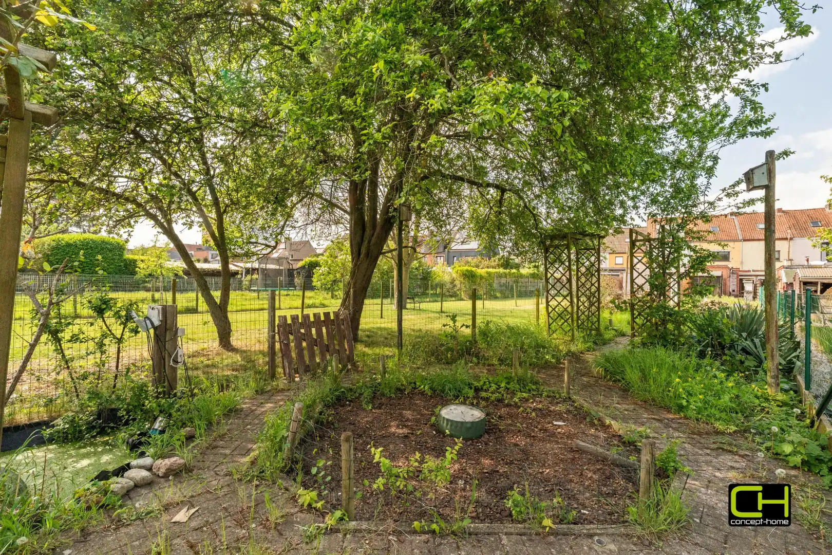 Te moderniseren woning met ruime tuin en mogelijkheden foto 15