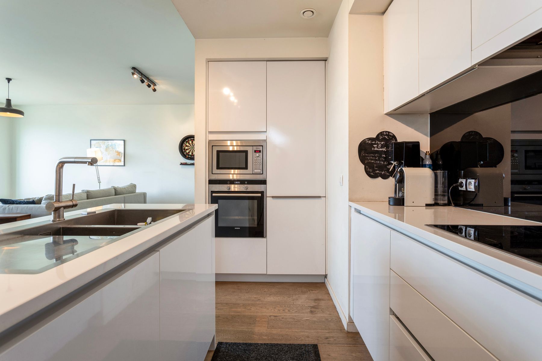 Luxueus appartement met 2 slpk. en uitzicht in Up-Site tower foto 2