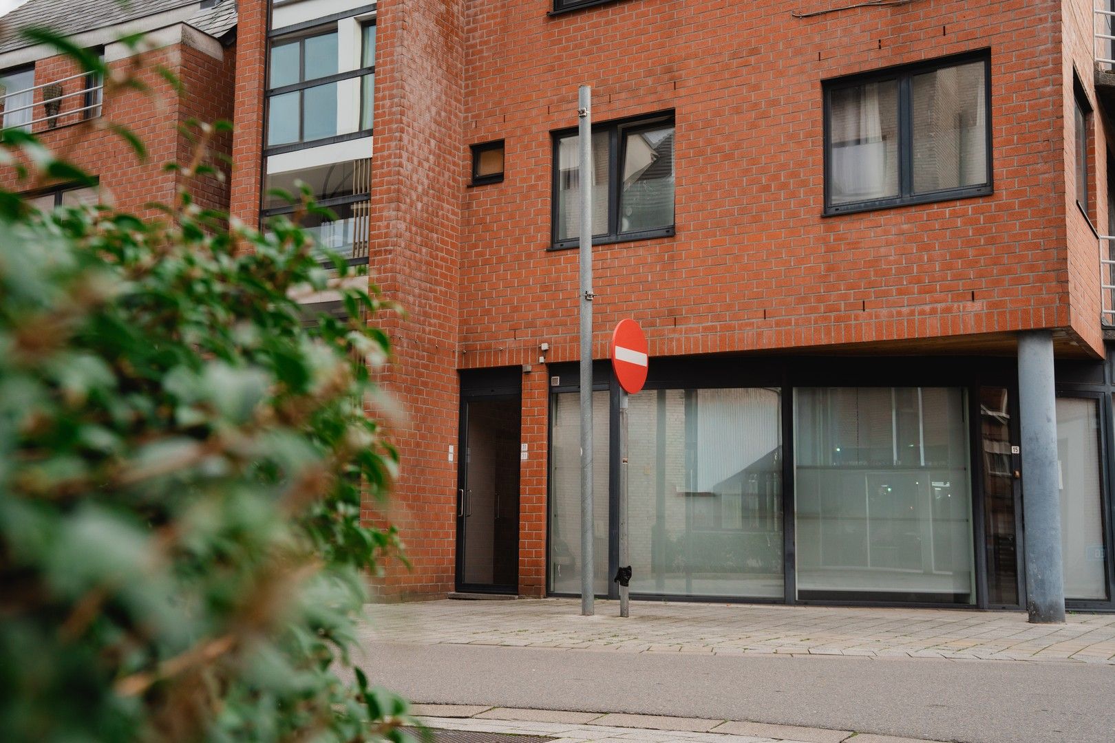 1-kamerappartement met terras in hartje van Bornem. foto 3