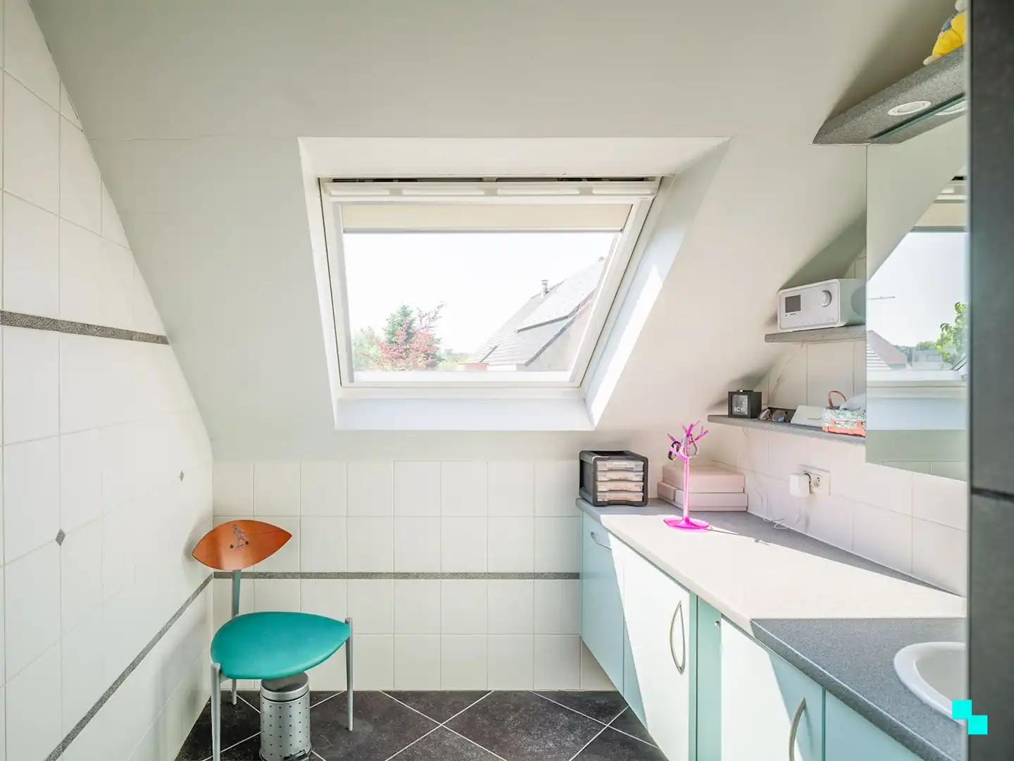 Lichtrijke villa met vier slaapkamers en zonnige tuin in Merelbeke Kwenenbos foto 21