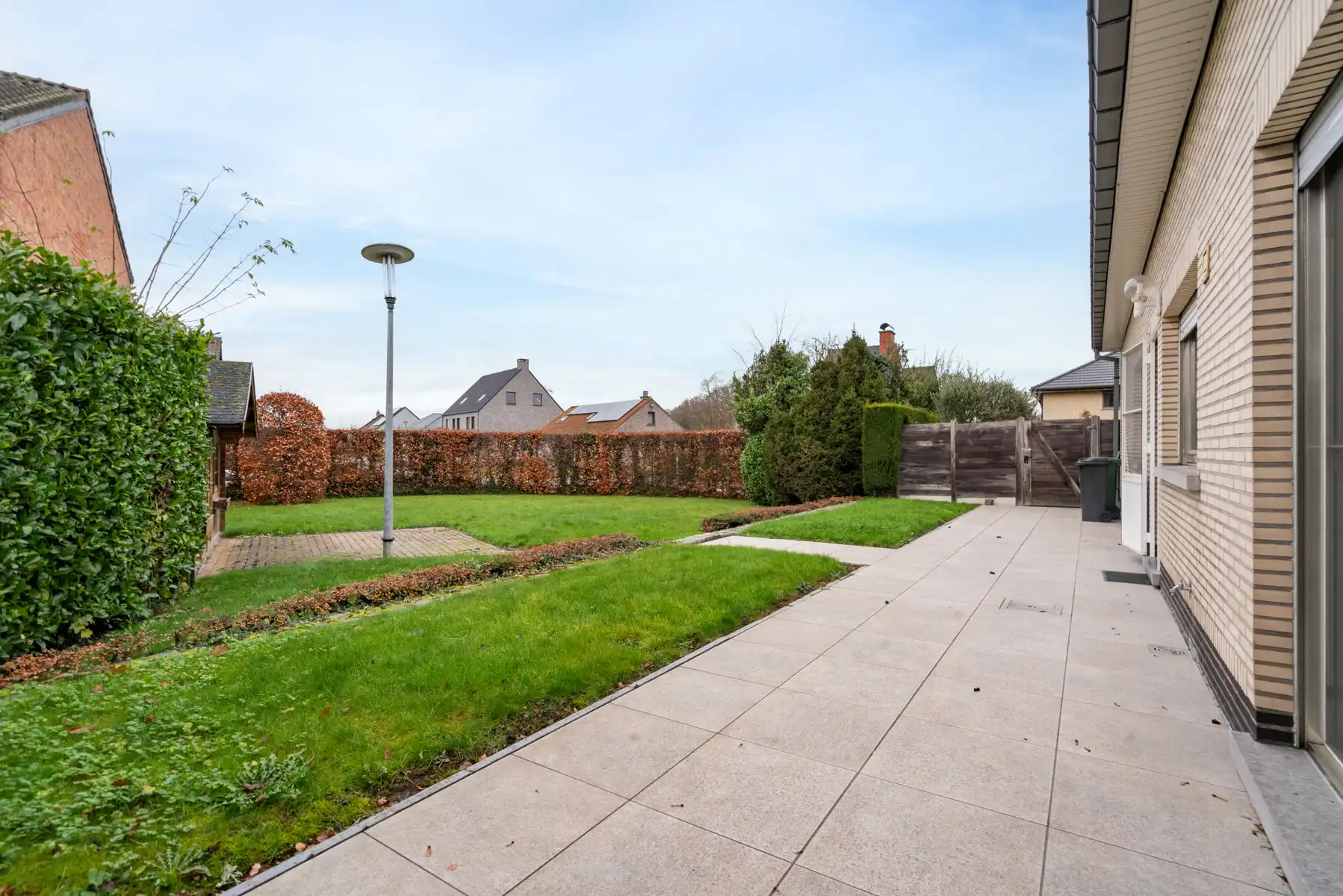 Bungalow + bouwgrond in centrum lede op 851m² foto 12