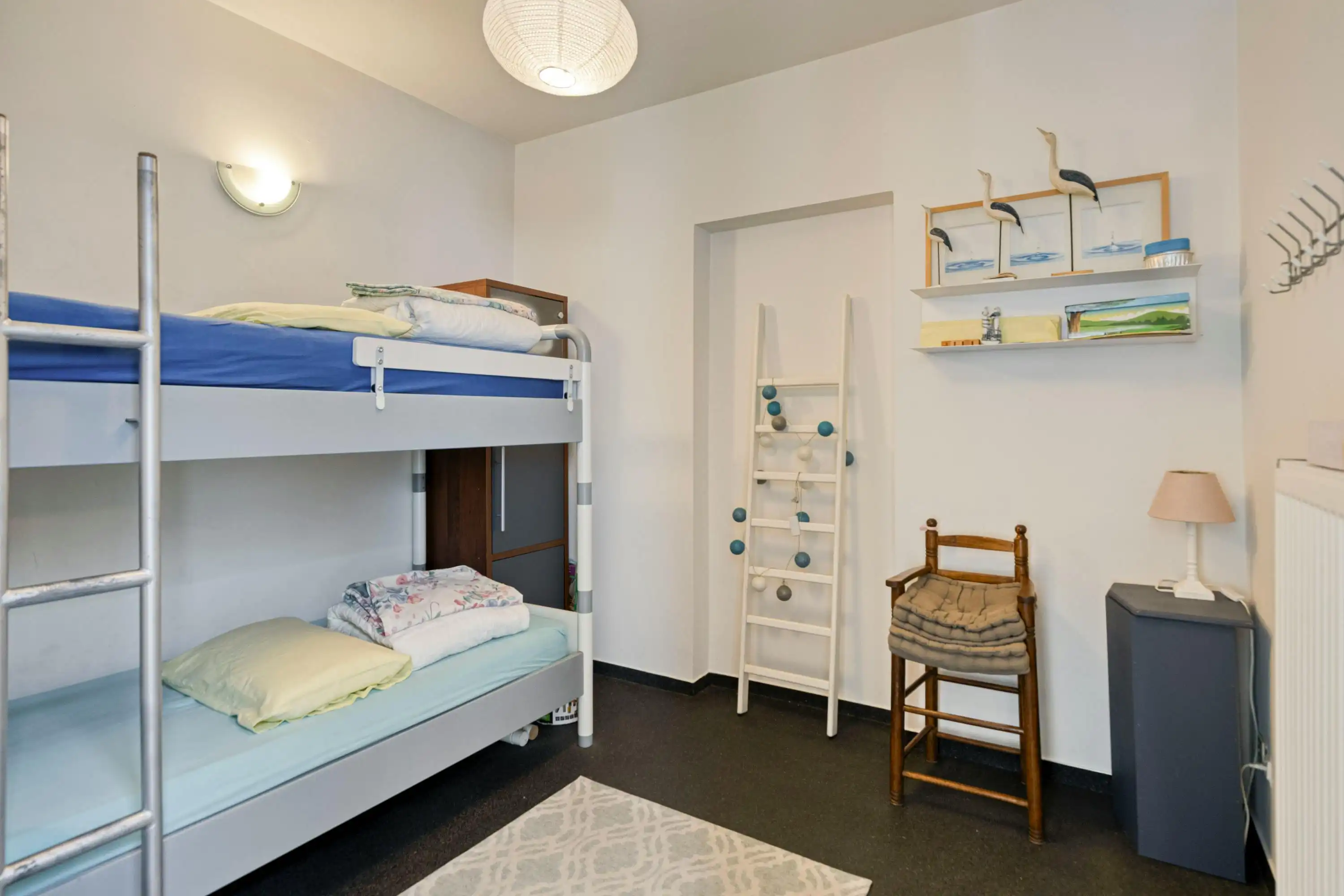 Ruim 2-slaapkamer appartement te koop in Heist-aan-Zee foto 6