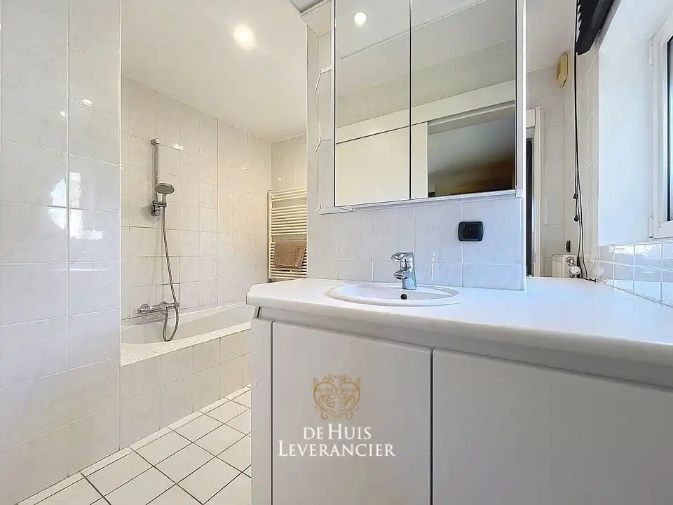 Exclusieve villa op uitzonderlijk perceel van 1 767 m², grenzend aan natuurgebied foto 59