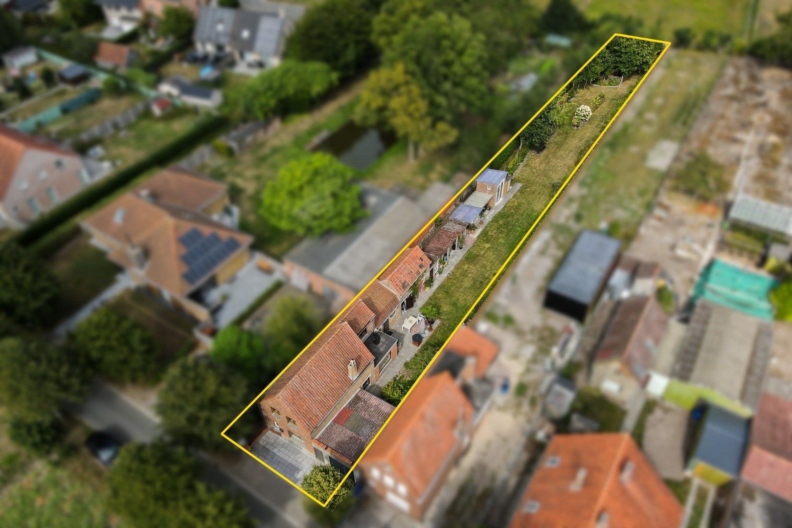 Hoofdfoto van de publicatie: Gezellige landelijke woning op 1.059 m² in Zerkegem