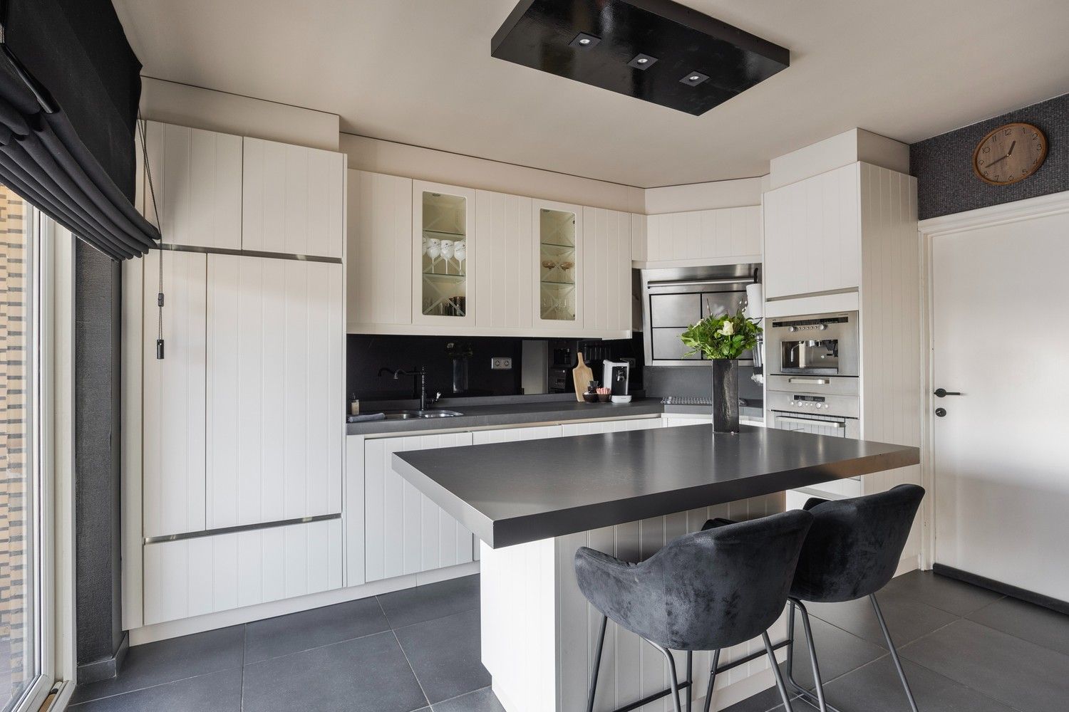 Moderne split-level woning met ruime tuin in Maasmechelen foto 8