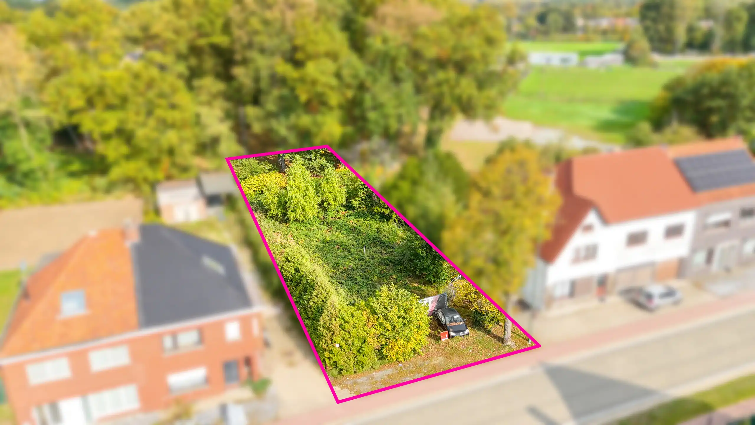 Bouwgrond van 728m² voor OB met vergunde plannen! foto 5