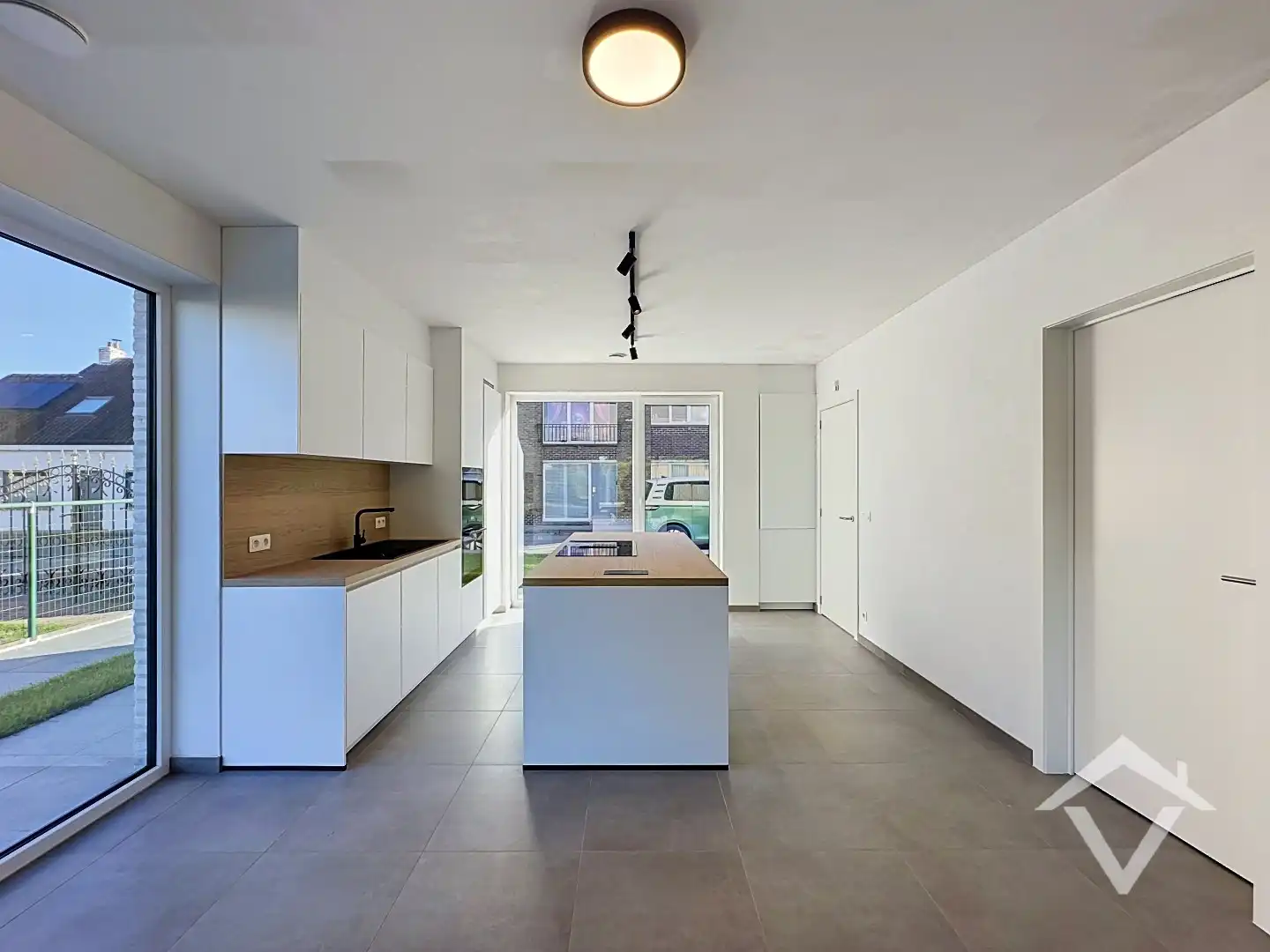 Nieuwbouwwoning met 3 slaapkamers in centrum Koekelare  foto 8