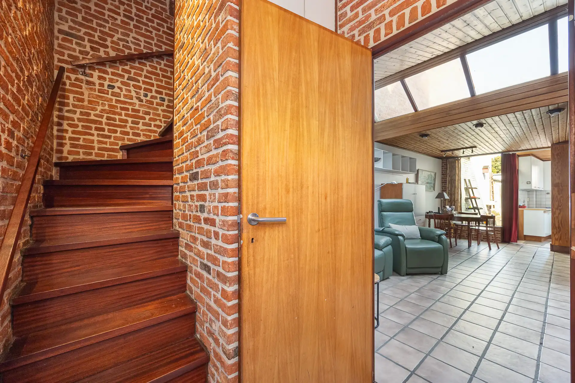Charmante, centraal gelegen woning met tuinhuis foto 10