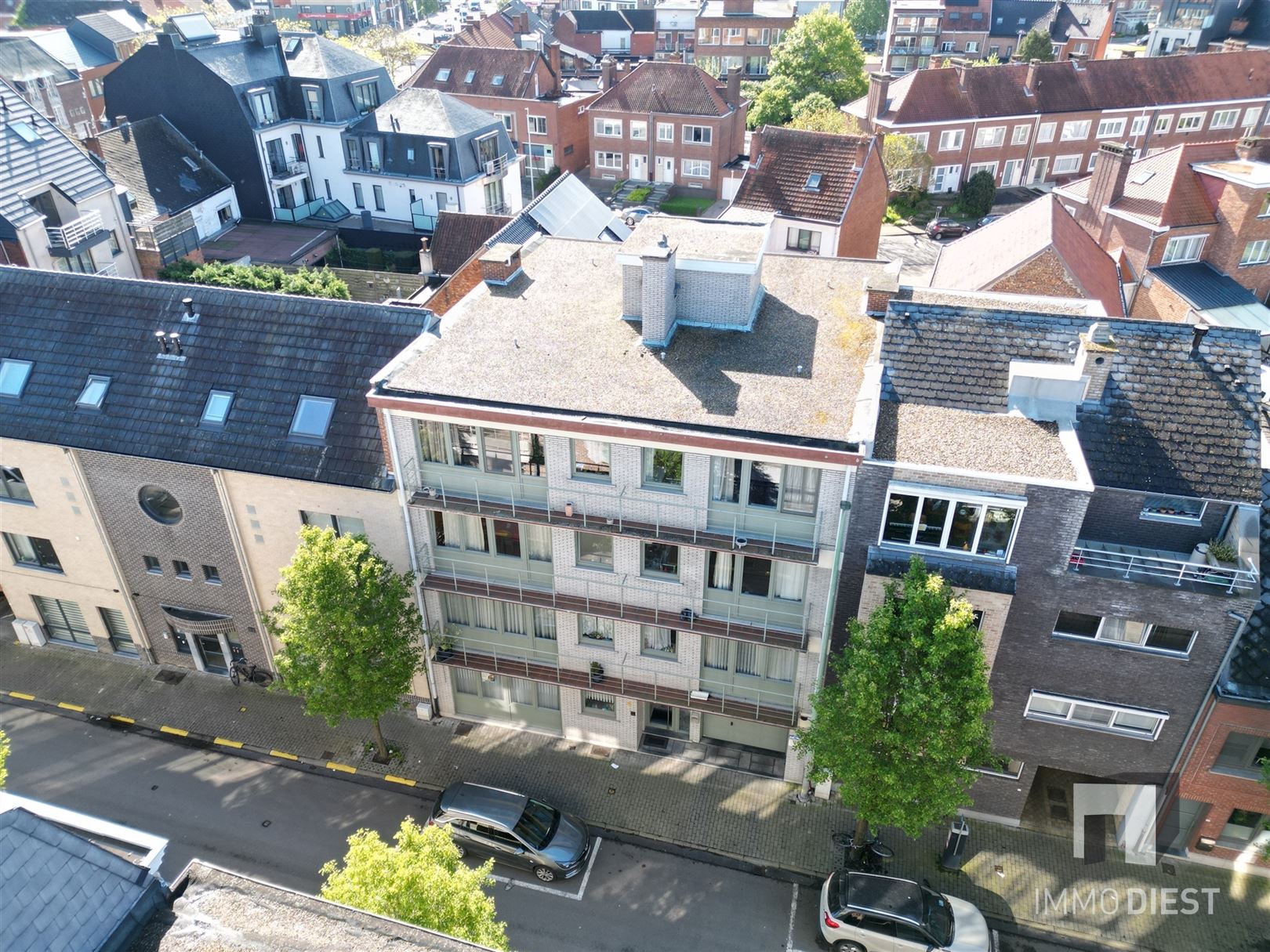 Appartementsgebouw met 7 appartementen en 4 staanplaatsen foto 3