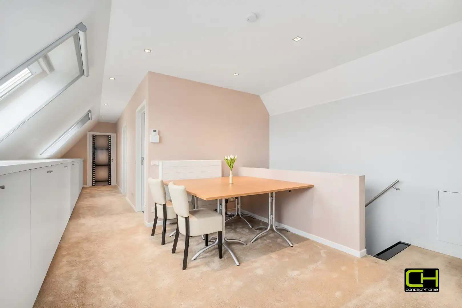 Ruime woning op een perceel van 4.949 m² te koop in Lievegem foto 21