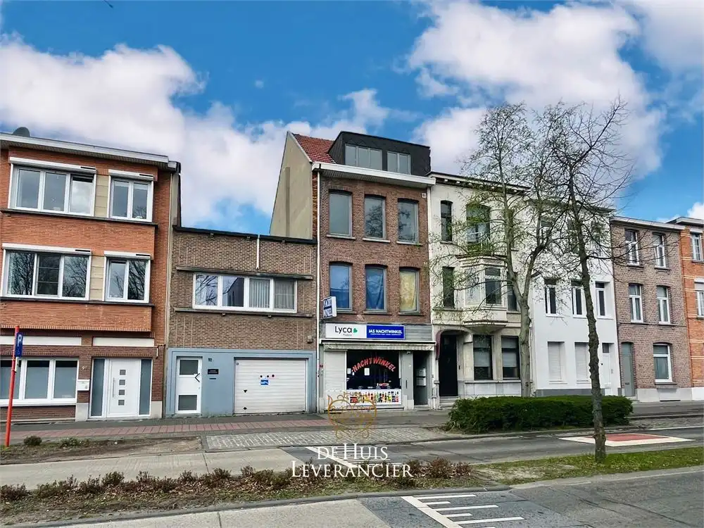 Jouw startersstek of slimme investering in hartje Mortsel? foto 3