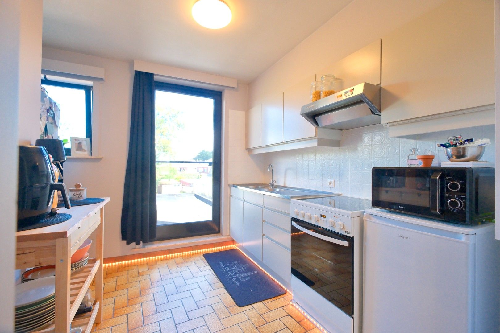 LICHTERVELDE - Woning met 2 slpks en RUIME dubbele garage foto 7