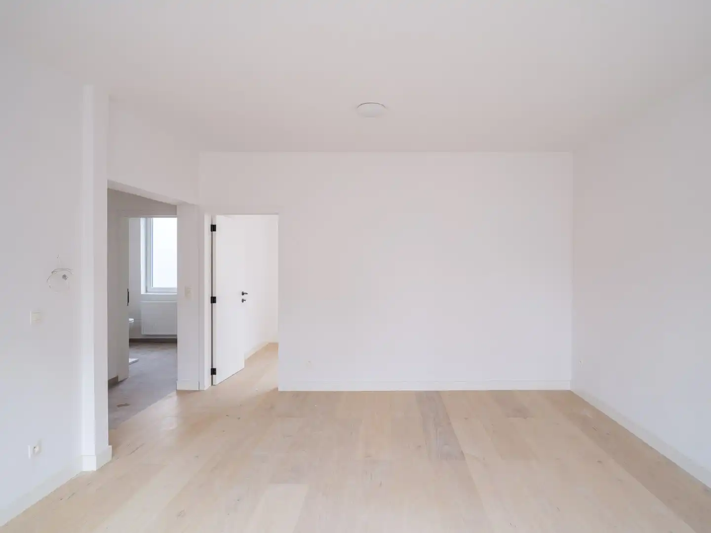 Gerenoveerd appartement aan de Gentse stadsrand foto 7