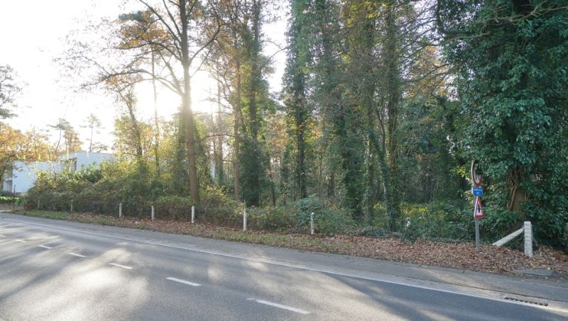 Mooie bouwgrond van 30 are voor villa of duo-wonen foto {{pictureIndex}}