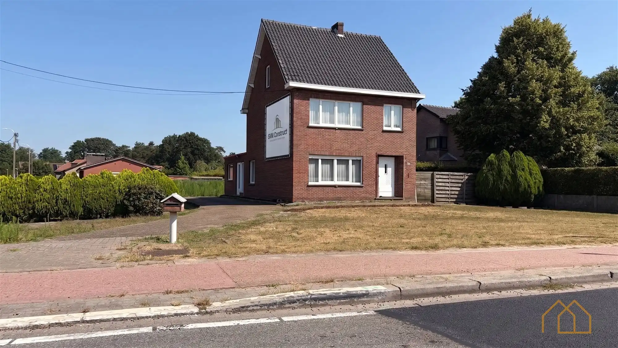 Vrijstaande woning met 3 slk en tuin foto 21