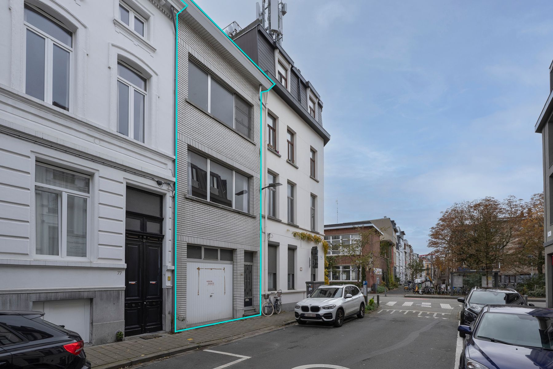 Te renoveren herenhuis met garage in hartje Markgravebuurt foto 17