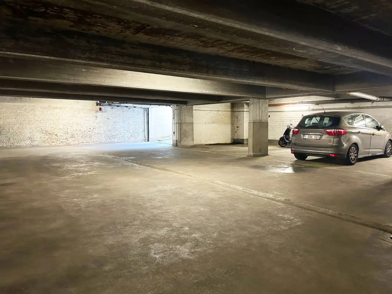 2 slaapkamer appartement met terras en staanplaats te Wilrijk! foto 15