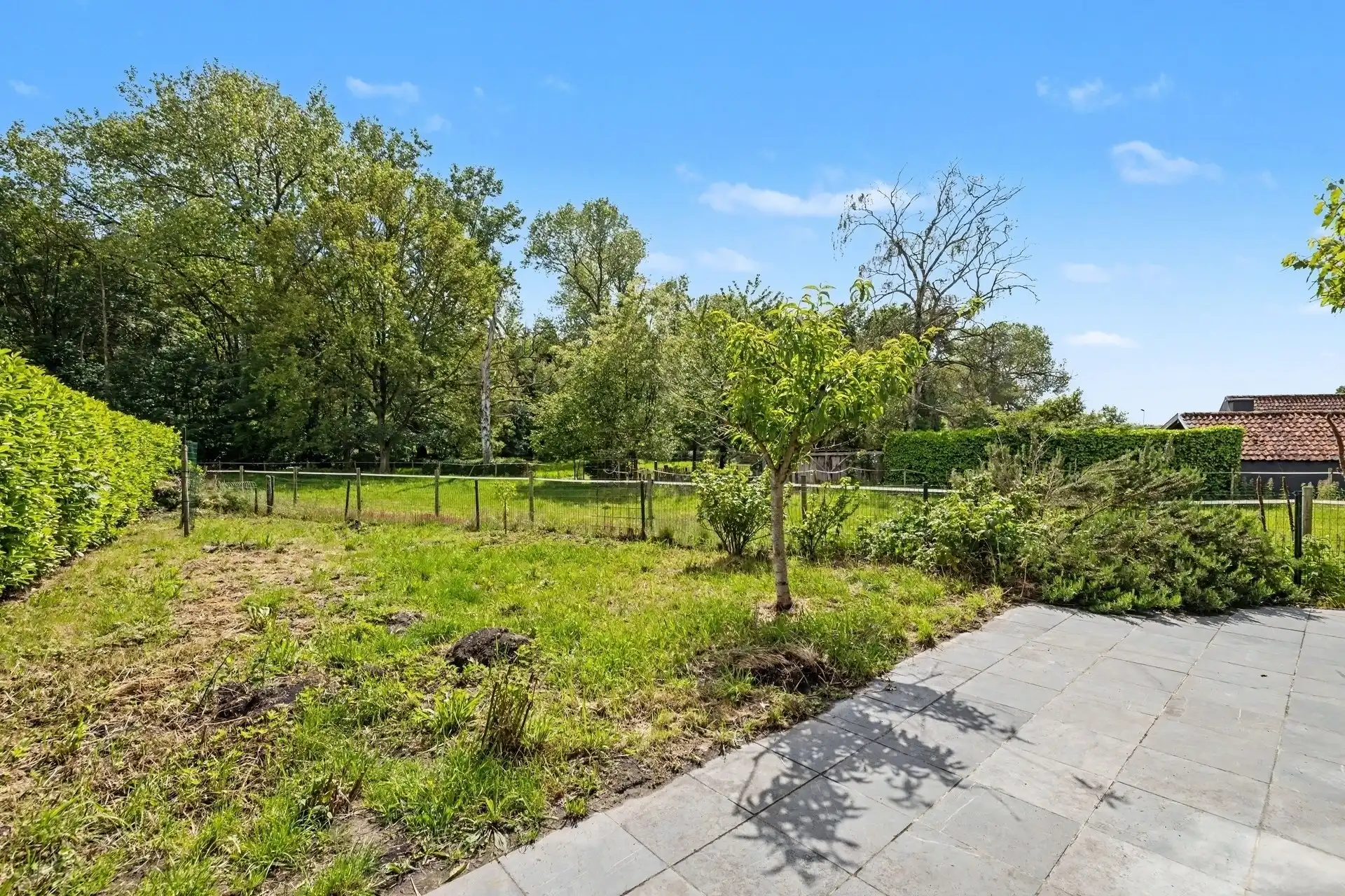 Uitstekend gelegen open bebouwing type bungalow met prachtig uitzicht foto 19