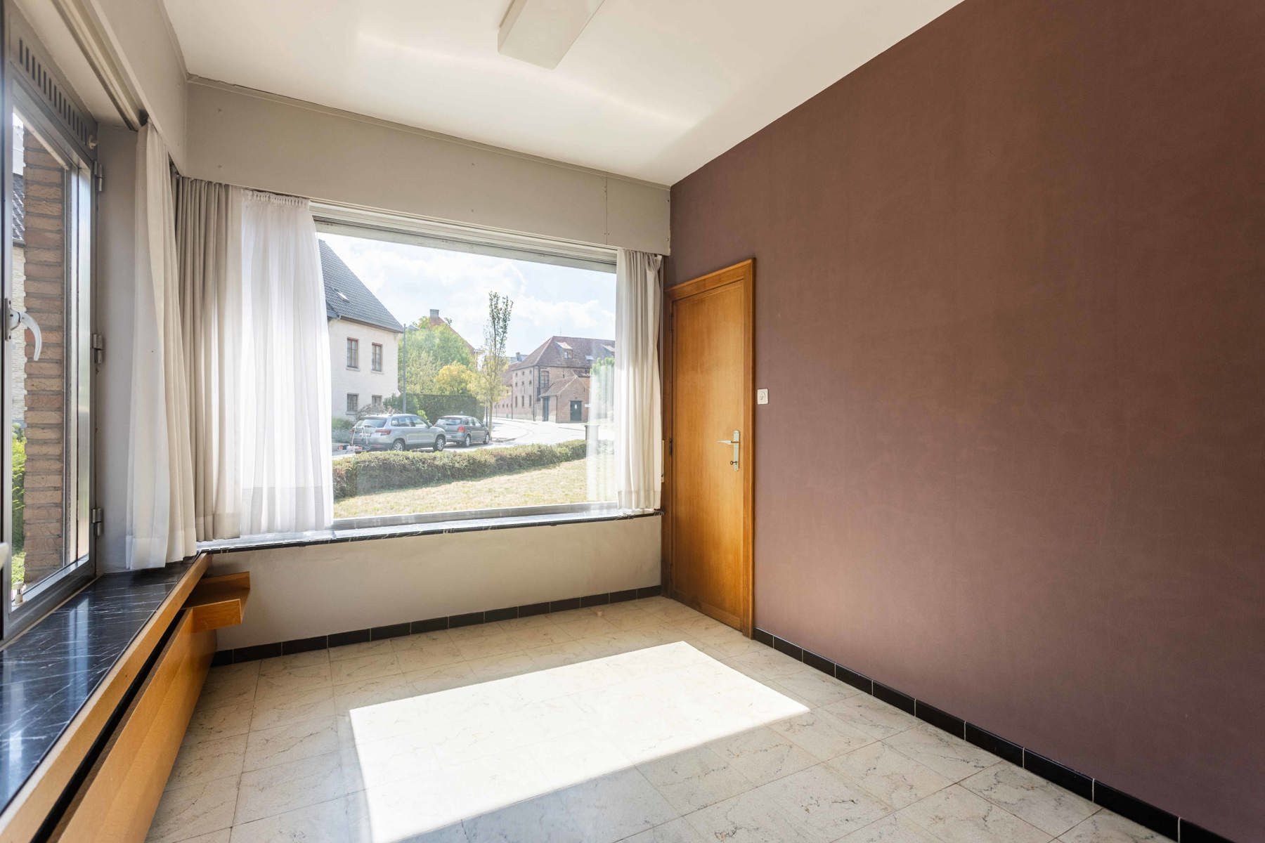 Statige woning met 7 slaapkamers + tuin op 2430 m2 foto 11