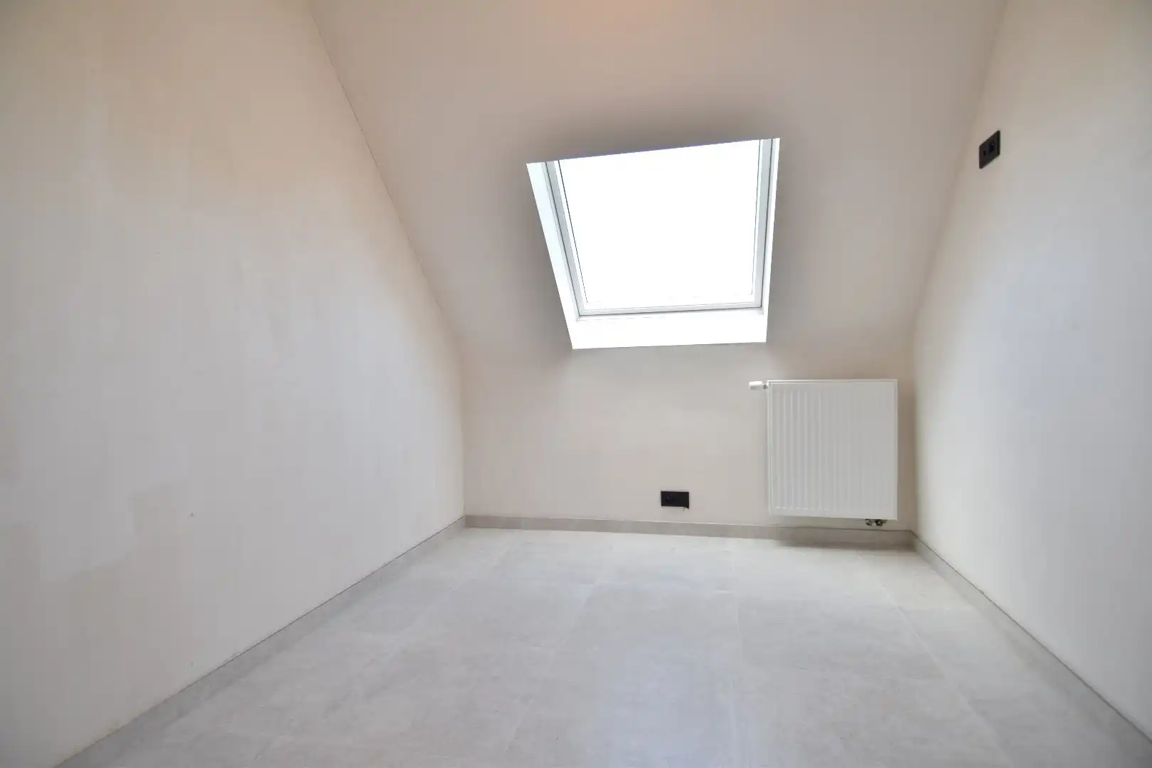 Penthouse te koop met 3 slaapkamers en ruim terras in Helkijn foto 16