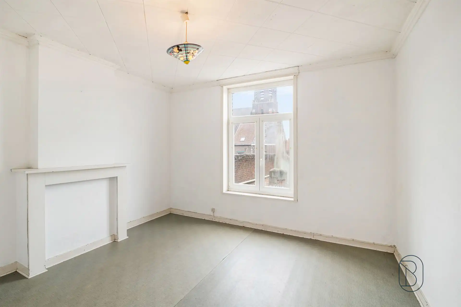 Te renoveren woning in centrum Lessines. foto 12