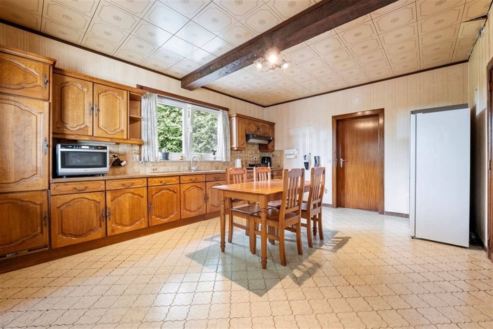 RENOVATIEPROJECT MET POTENTIEEL EN REEDS VERNIEUWDE VERDIEPING IN HARTJE KORTENAKEN foto 17