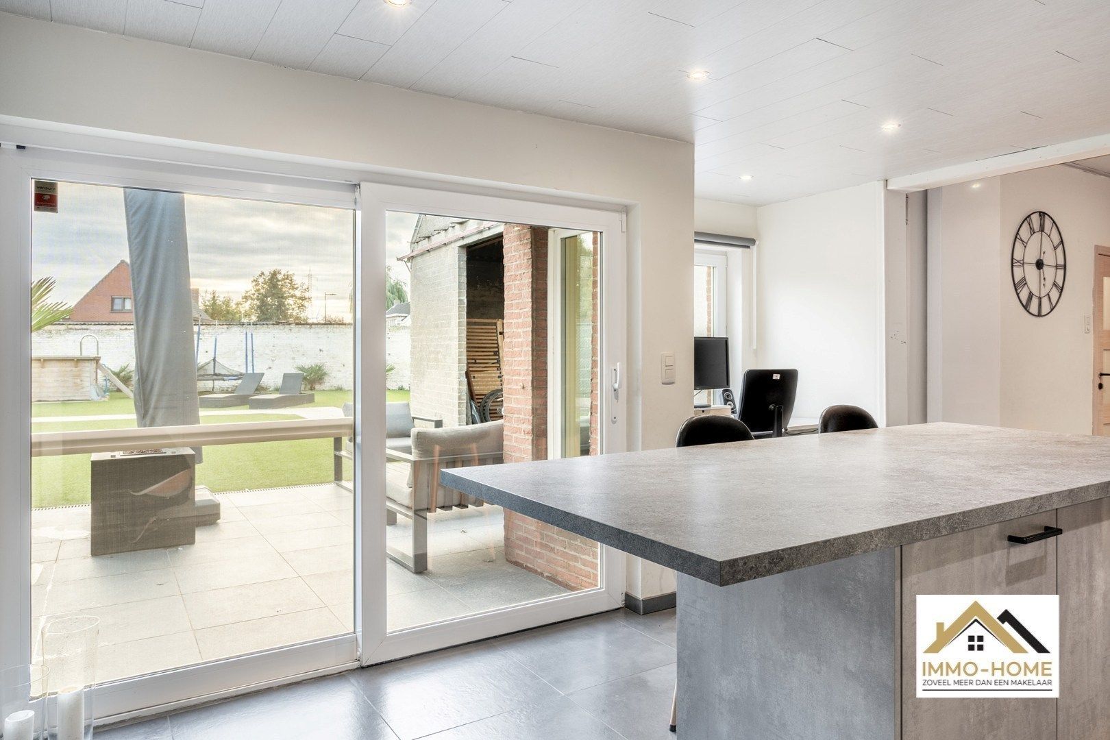 Instapklare woning met ruime opslagplaats!  foto 9