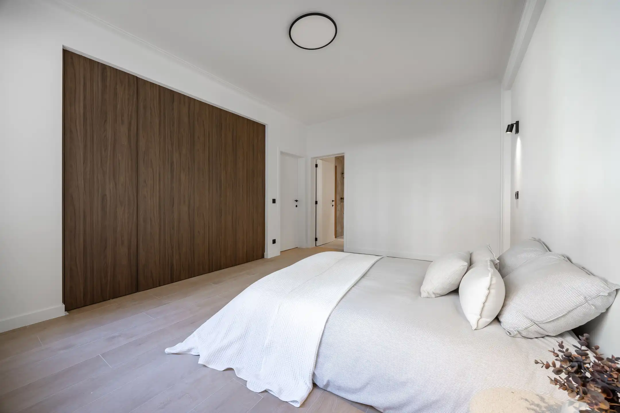 Ruim gelijkvloers appartement met 3 slpk en terras van 30 m² foto 12