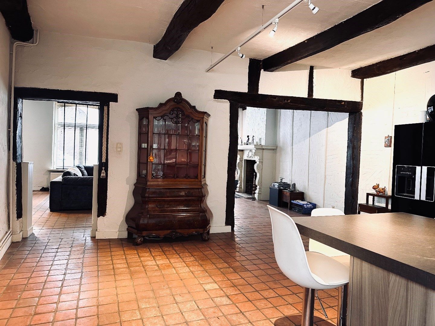 Karaktervol herenhuis op toplocatie in hartje Tongeren foto 8